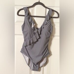 Nip Tuck Swim Navy White Stripe Ruffle One Piece Swimsuit US 8 Tummy Control